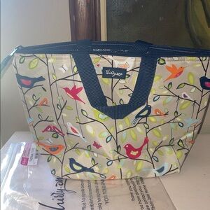 Thirty-One Colorful Bird Print Tote/ lunch bag NWT  “Best Tweets”